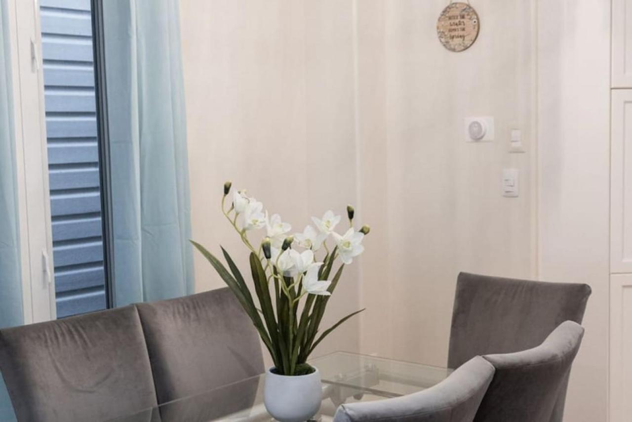 3Br Casa Close To Woodbine Beach With Deck Area And Wfh Toronto Bagian luar foto