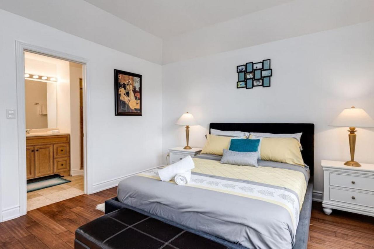 3Br Casa Close To Woodbine Beach With Deck Area And Wfh Toronto Bagian luar foto
