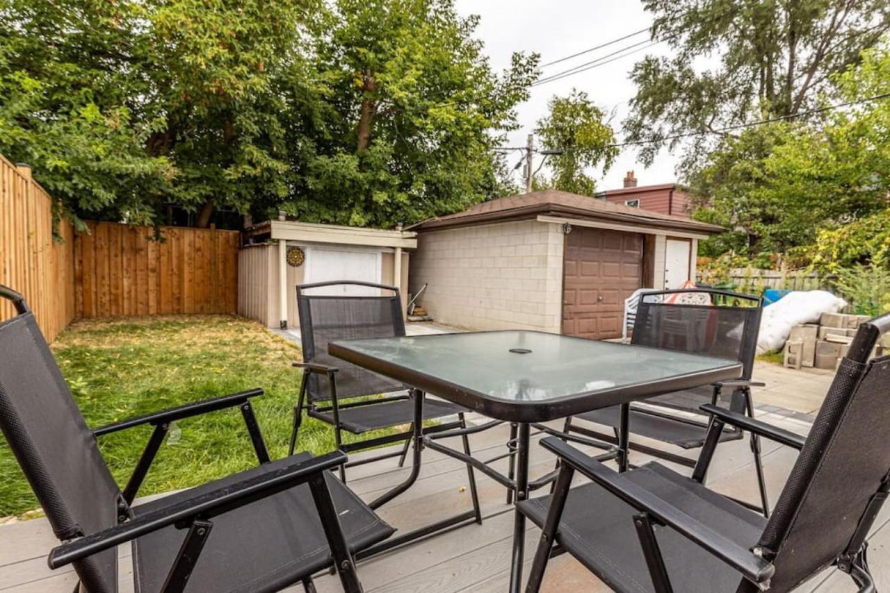 3Br Casa Close To Woodbine Beach With Deck Area And Wfh Toronto Bagian luar foto