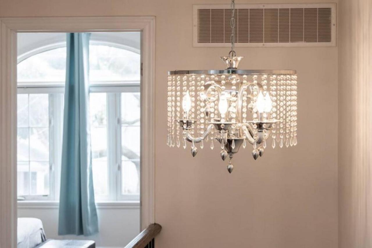3Br Casa Close To Woodbine Beach With Deck Area And Wfh Toronto Bagian luar foto