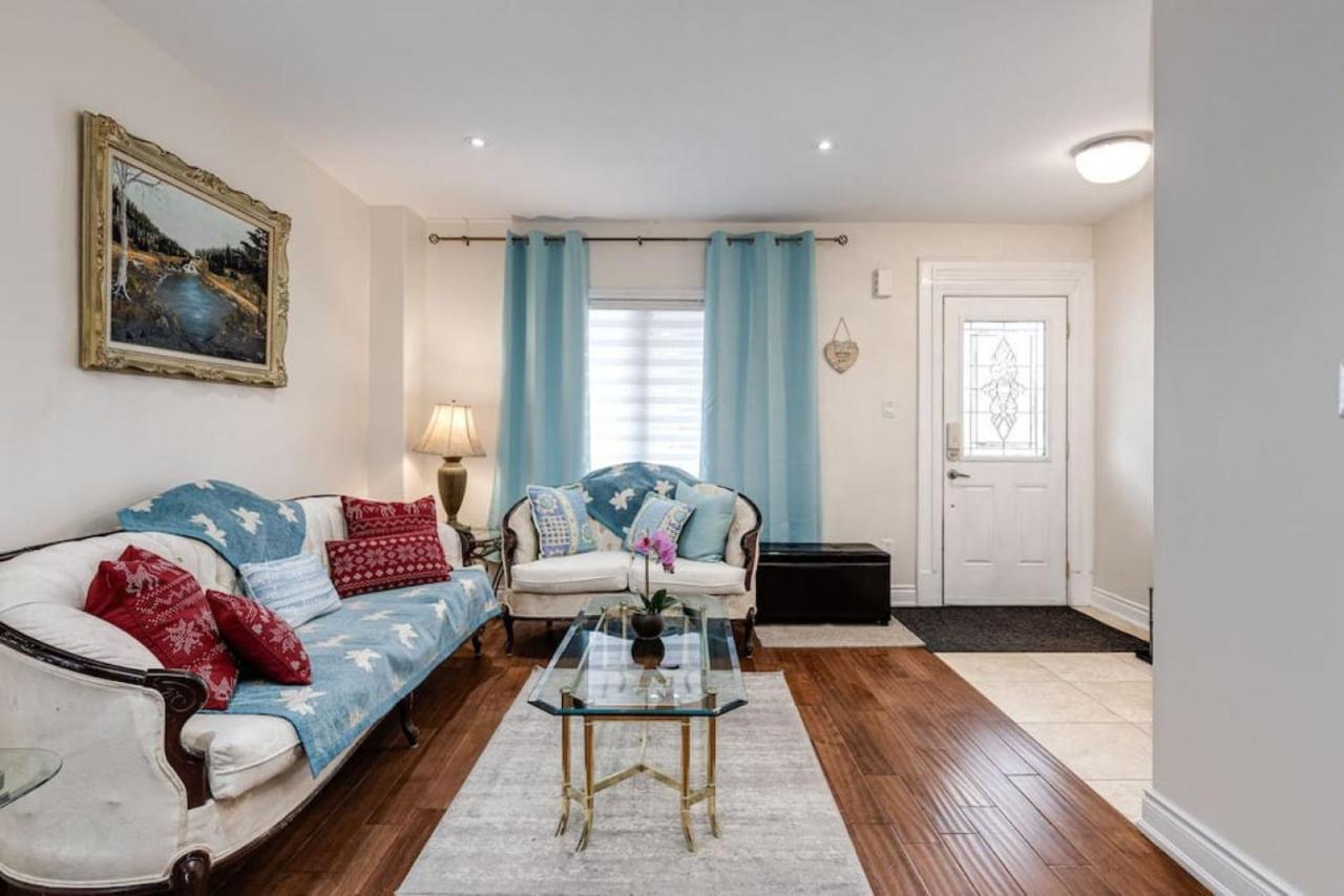 3Br Casa Close To Woodbine Beach With Deck Area And Wfh Toronto Bagian luar foto