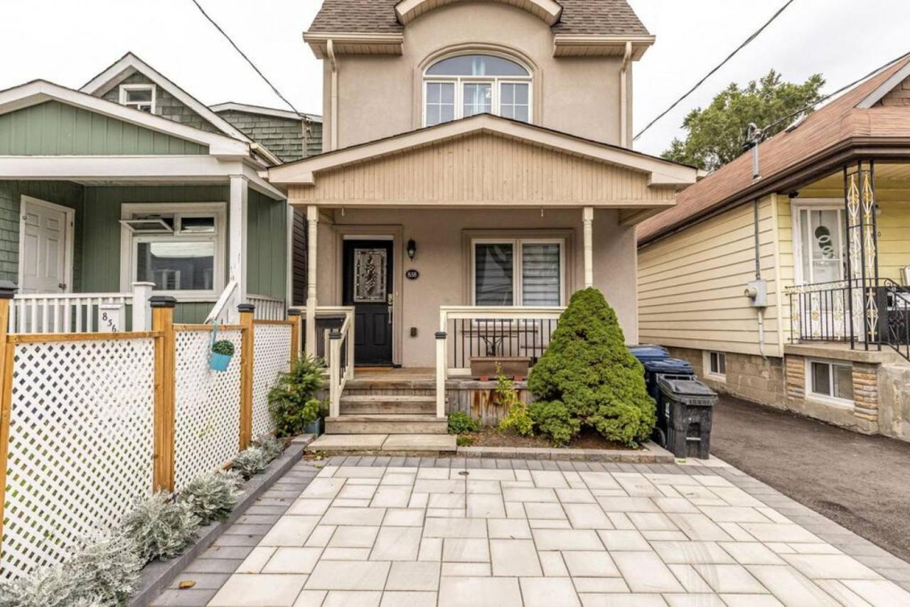 3Br Casa Close To Woodbine Beach With Deck Area And Wfh Toronto Bagian luar foto